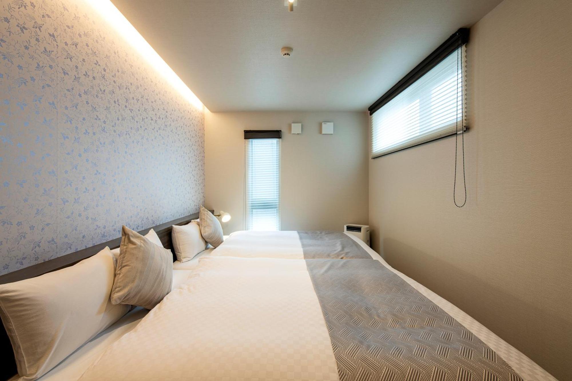 Hotel Mastay Jingumichi Кіото Екстер'єр фото